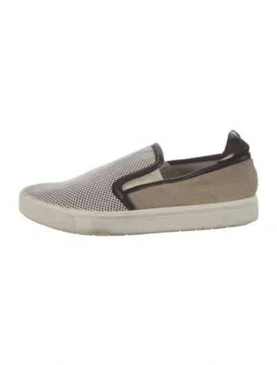 Pre-owned Vince Printed Loafers In Neutral