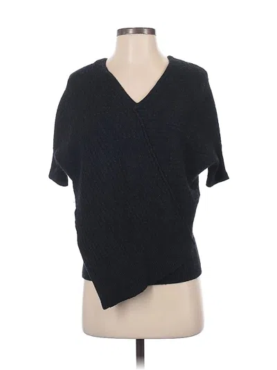 Pre-owned Vince Pullover Sweater In Black