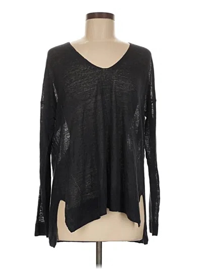 Pre-owned Vince Pullover Sweater In Black