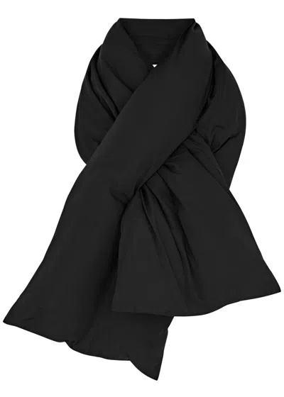 Vince Quilted Shell Scarf In Black