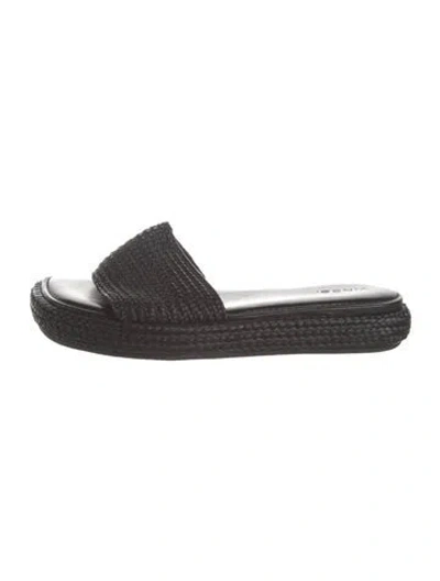 Pre-owned Vince Raffia Slides In Black
