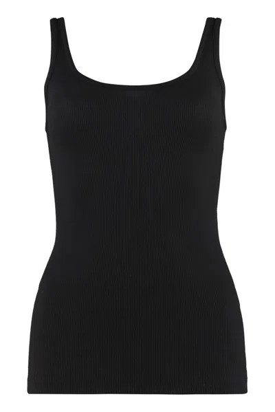 Vince Ribbed Sleeveless Tank Top In Black