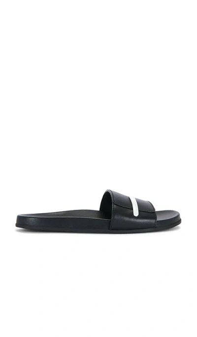 Vince Sadie Slide In Black