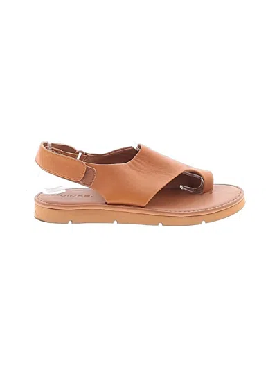 Pre-owned Vince Sandals In Brown