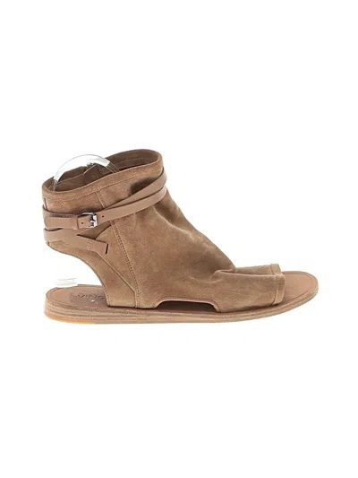 Pre-owned Vince Sandals In Brown
