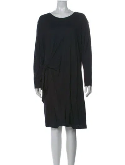 Pre-owned Vince Scoop Neck Knee-length Dress In Black