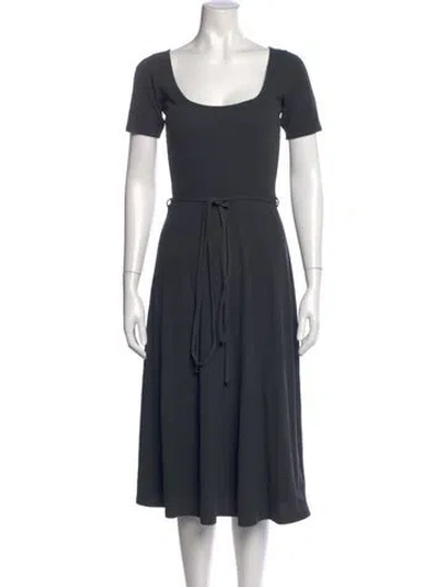 Pre-owned Vince Scoop Neck Midi Length Dress In Black
