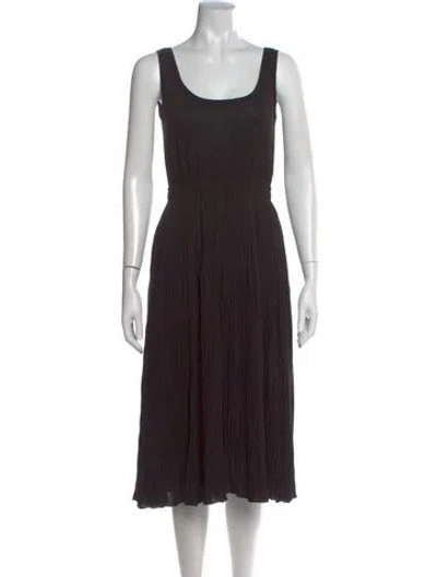 Pre-owned Vince Scoop Neck Midi Length Dress In Black