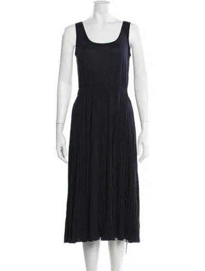 Pre-owned Vince Scoop Neck Midi Length Dress In Blue