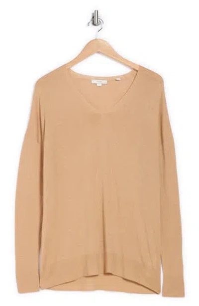 Vince Seamless V-neck Wool Blend Tunic In Brittle