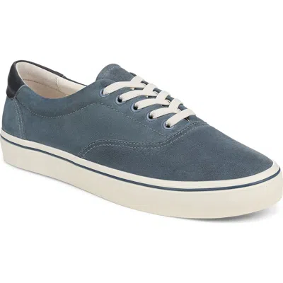 Vince Seaside Low Top Sneaker In Blue