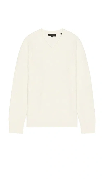 Vince Shaker V-neck Sweater In Bone