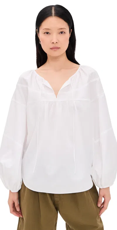 Vince Shirred Long Sleeve Top In Optic White