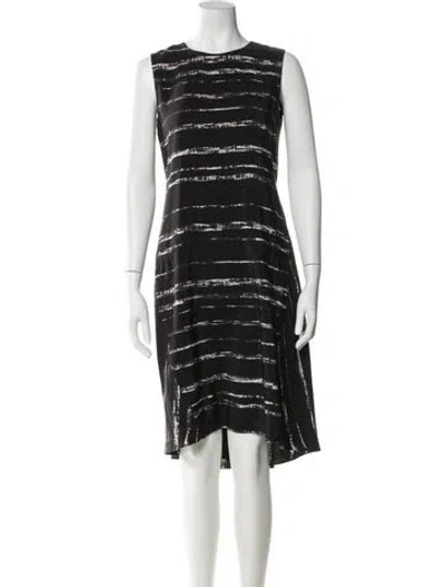 Pre-owned Vince Silk Knee-length Dress In Black