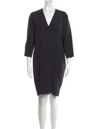 Pre-owned Vince Silk Knee-length Dress In Black