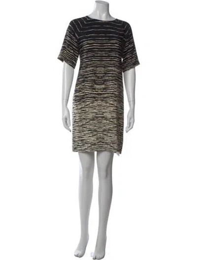 Pre-owned Vince Silk Knee-length Dress In Black