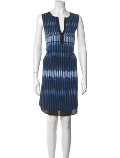 Pre-owned Vince Silk Knee-length Dress In Blue