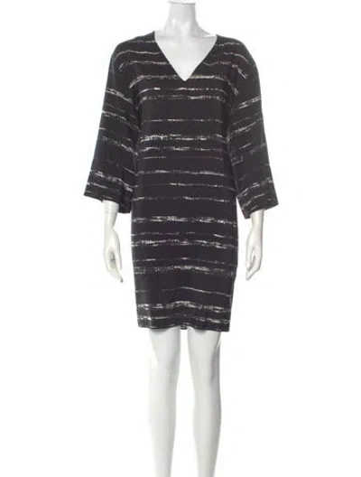 Pre-owned Vince Silk Knee-length Dress In Multi