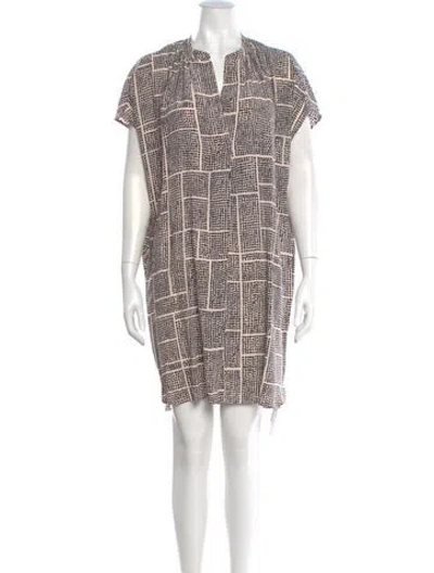 Pre-owned Vince Silk Knee-length Dress In Pink