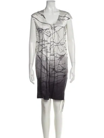 Pre-owned Vince Silk Knee-length Dress In White
