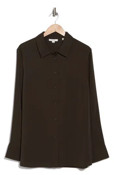 Vince Slim Fitted Button Front Blouse In Black Leaf