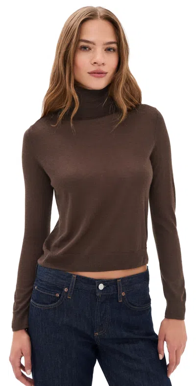 Vince Slim Long Sleeve Cashmere Turtleneck Pinewood In Brown