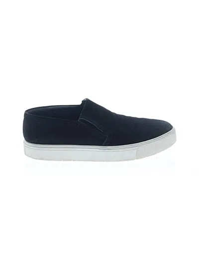 Pre-owned Vince Sneakers In Black