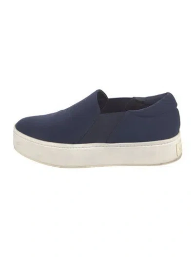 Pre-owned Vince Sneakers In Blue