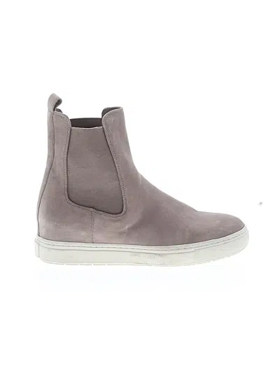 Pre-owned Vince Sneakers In Brown