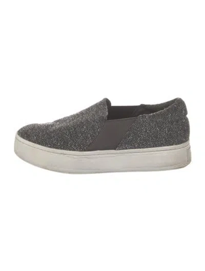 Pre-owned Vince Sneakers In Gray