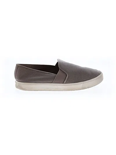 Pre-owned Vince Sneakers In Gray