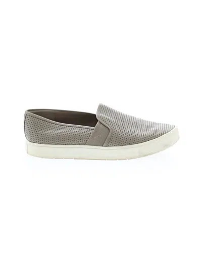 Pre-owned Vince Sneakers In Tan