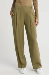 Vince Straight Leg Pull-on Pants In Green