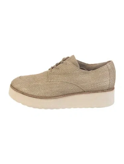 Pre-owned Vince Straw Oxfords In Neutral