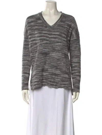 Pre-owned Vince Striped V-neck Sweater In Gray