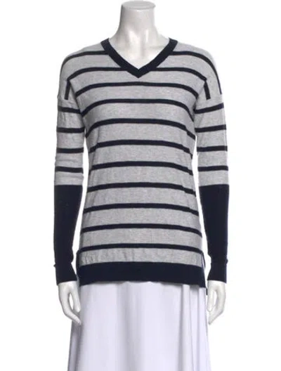 Pre-owned Vince Striped V-neck Sweater In White