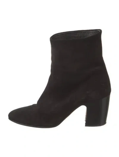 Pre-owned Vince Suede Boots In Black