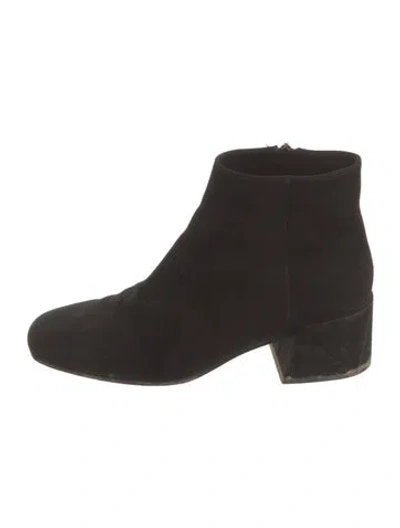 Pre-owned Vince Suede Boots In Black