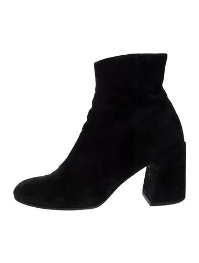 Pre-owned Vince Suede Boots In Black