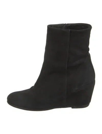 Pre-owned Vince Suede Boots In Black