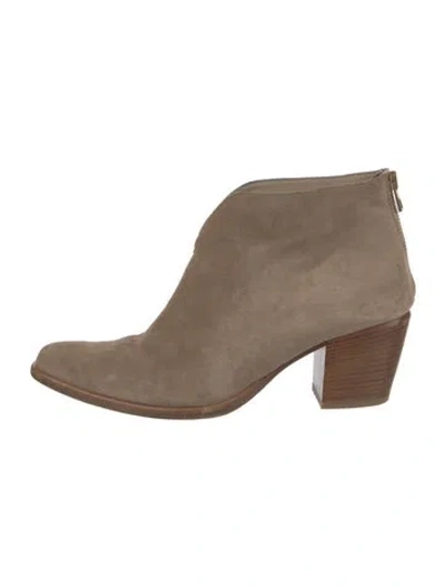 Pre-owned Vince Suede Boots In Neutral