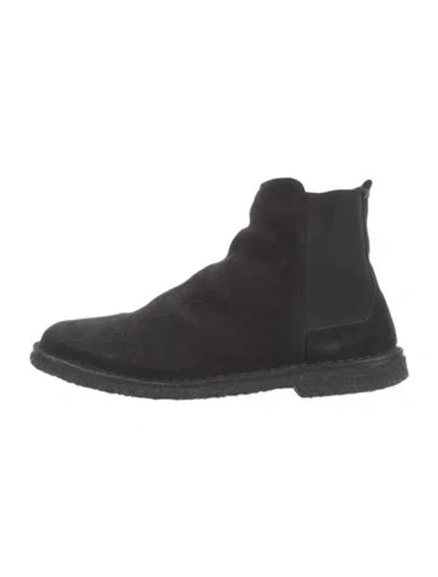 Pre-owned Vince Suede Chelsea Boots In Black