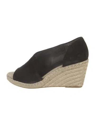 Pre-owned Vince Suede Colorblock Pattern Pumps In Black