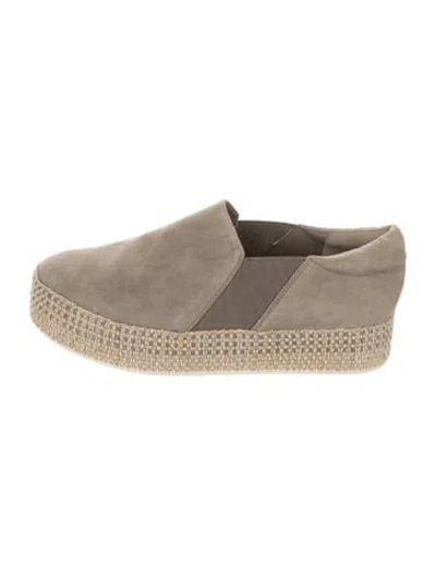 Pre-owned Vince Suede Flats In Neutrals