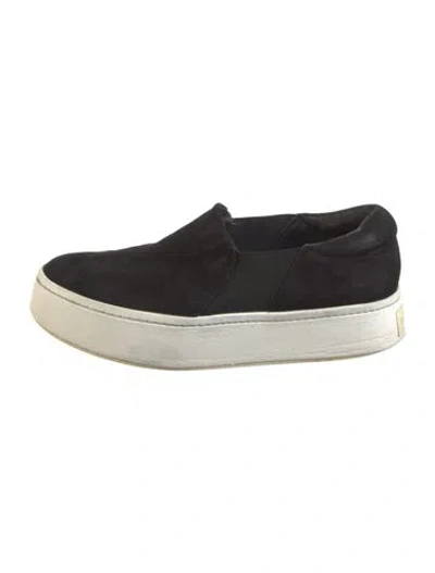 Pre-owned Vince Suede Loafers In Black