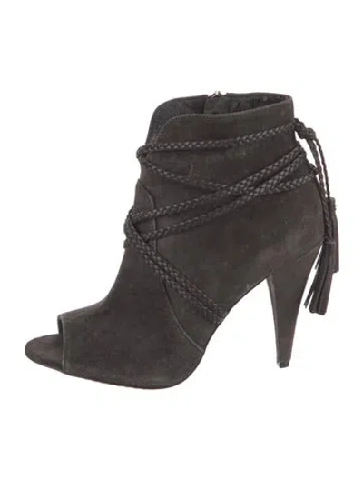 Pre-owned Vince Suede Pumps In Brown