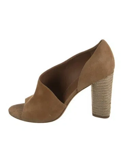 Pre-owned Vince Suede Pumps In Neutrals