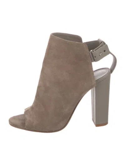 Pre-owned Vince Suede Slingback Pumps In Neutral