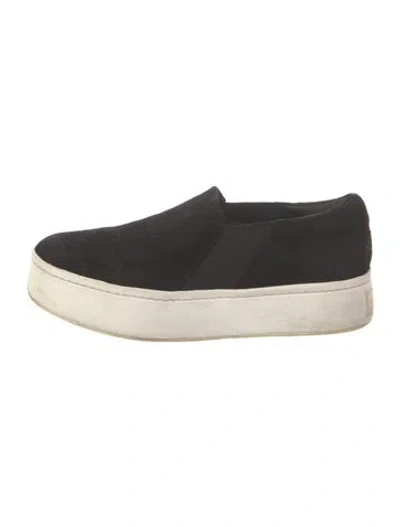 Pre-owned Vince Suede Sneakers In Black