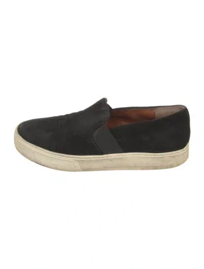 Pre-owned Vince Suede Sneakers In Black